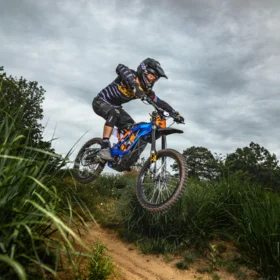 Your Guide to Buying the Surron X Light Bee